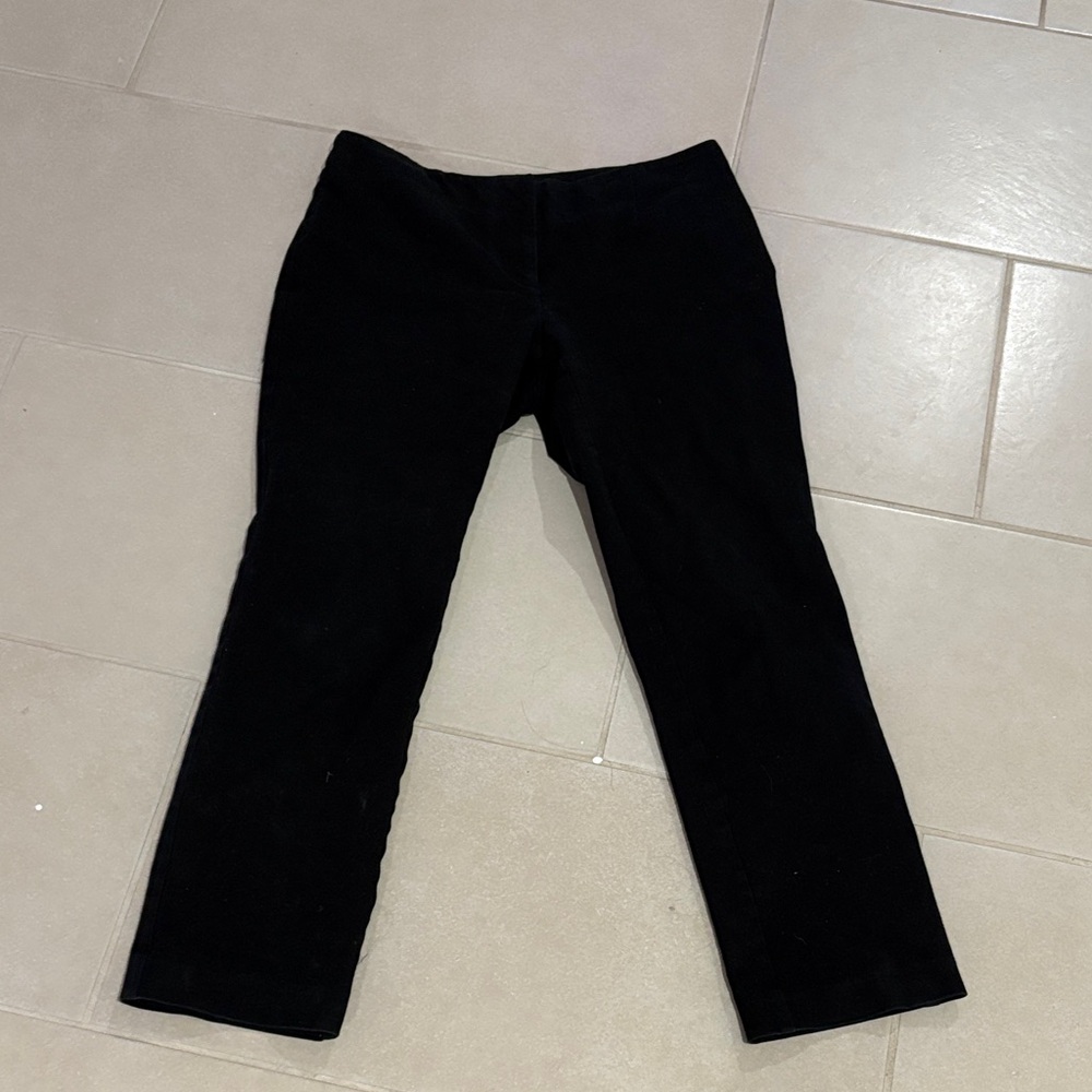 Chico’s black dress pants Size 00 short inseam 27” office straight leg stretch